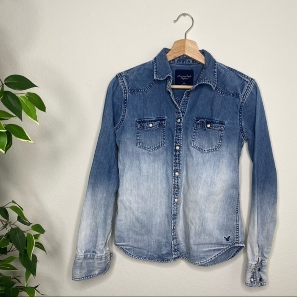 American Eagle denim button up dip dyed shirt